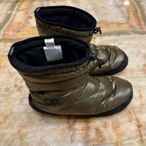 Outdoor Research Mens Aerogel Tundra Trax Booties Ranger Green Drawstring Size L